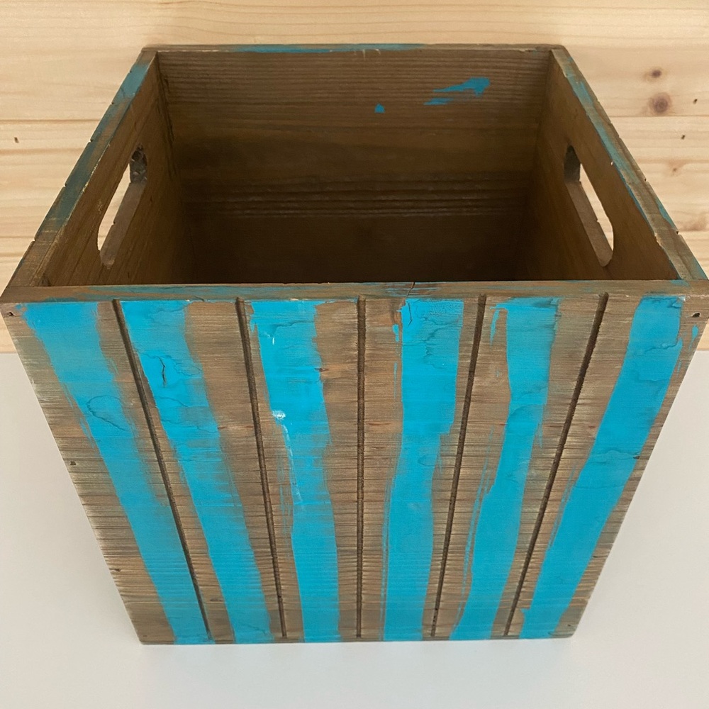 Rustic Farmhouse Wooden Storage Bin Set 2 Piece Built-In Handles Country Cottage - Picture 5 of 11